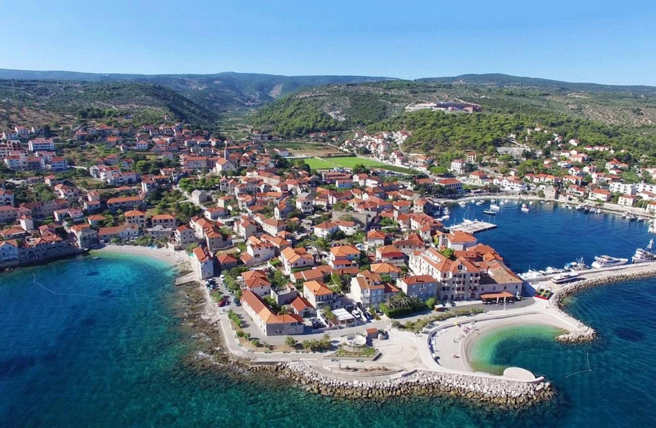 Apartments By The Sea Postira, Brac - 2928 المظهر الخارجي الصورة