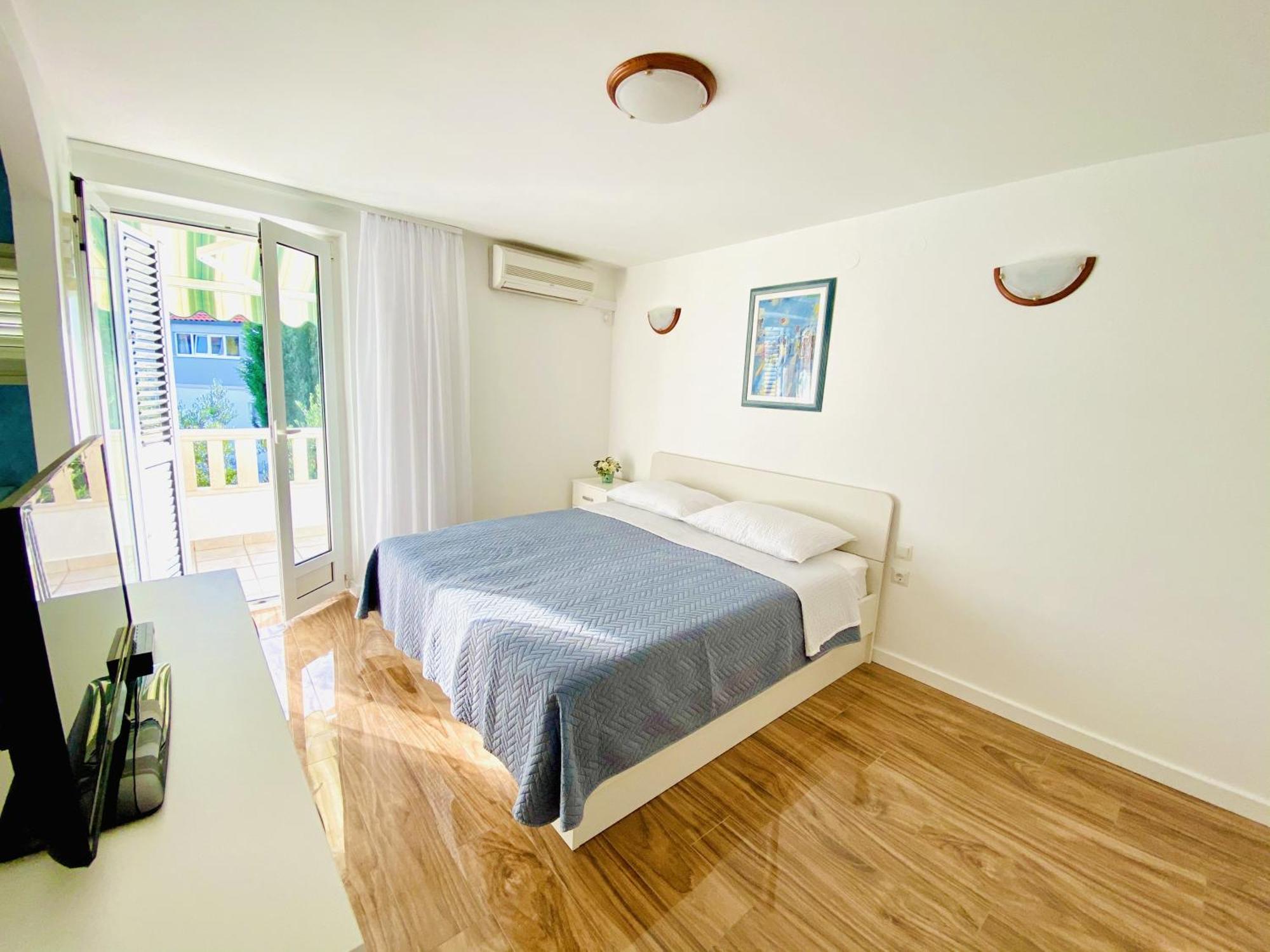 Apartments By The Sea Postira, Brac - 2928 الغرفة الصورة